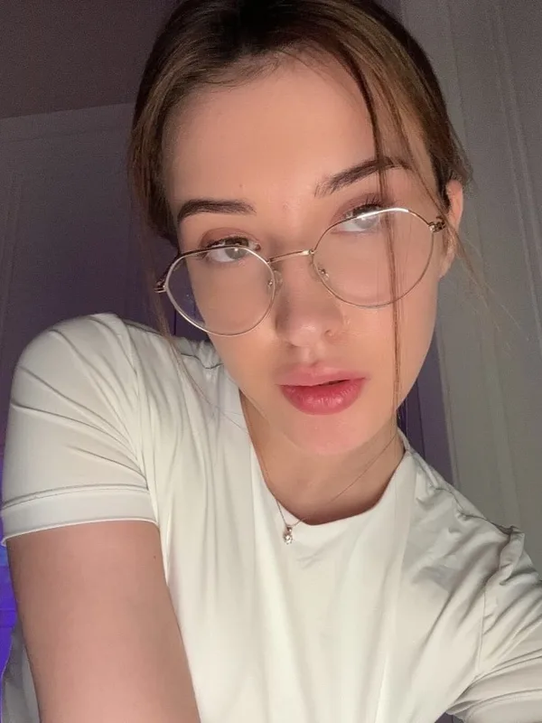 Kira Williams in a photo from her public OnlyFans page
